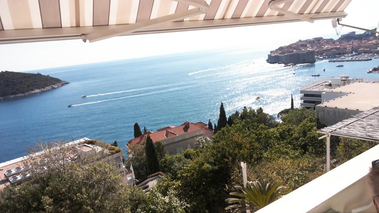 Nik 1 The Views Apartman